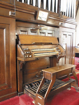 1889H&HStAnthonyConsole