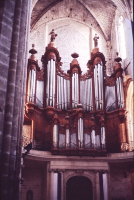 St.
Maximin.  Isnard
organ, 1773