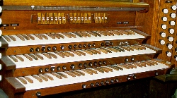 Knoxville.  Schantz Console