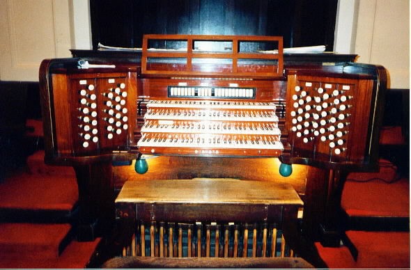Ernest M. Skinner organ, Op. 190 (1910) in Grand Avenue Methodist Church (Kansas City, MO)